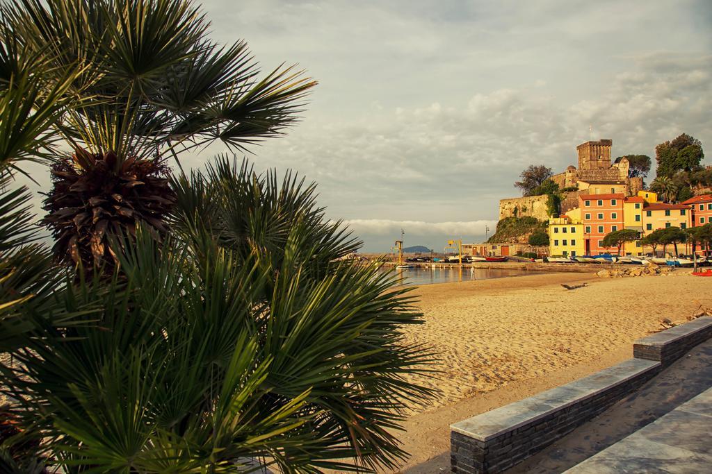 Hotel Pino Lerici Extérieur photo