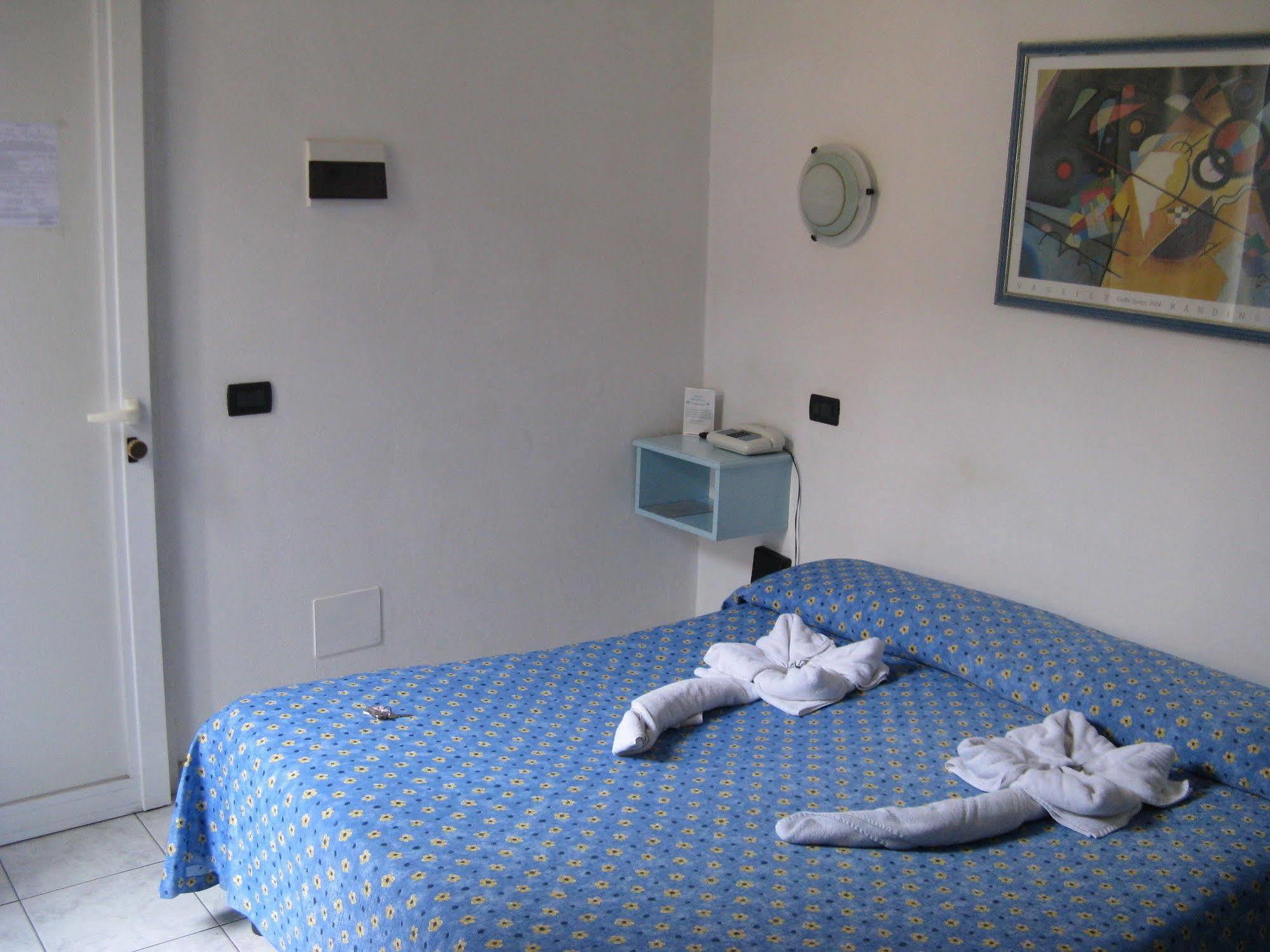 Hotel Pino Lerici Extérieur photo