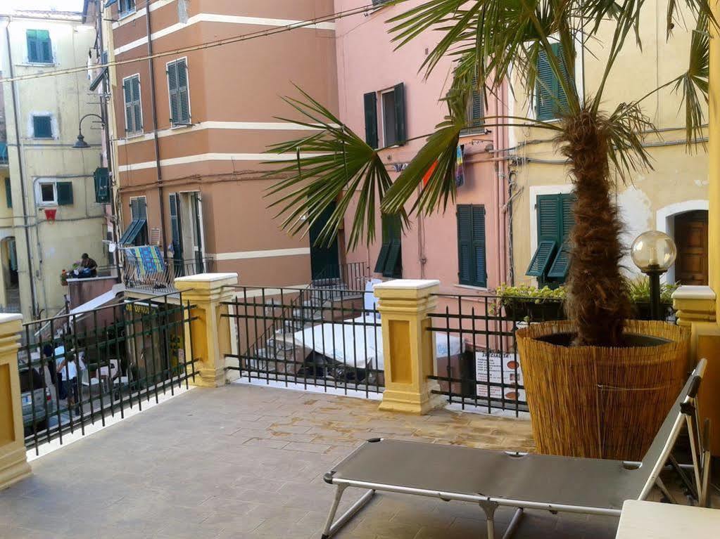 Hotel Pino Lerici Extérieur photo